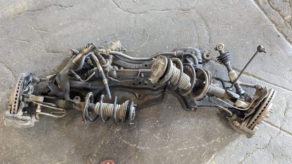 Toyota Avensis 2005 Front and Back suspension